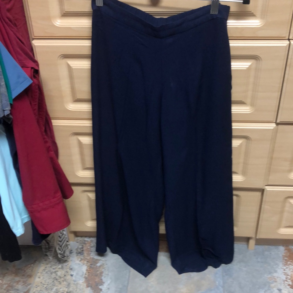 Navy cropped wide leg Lilly Pulitzer pants